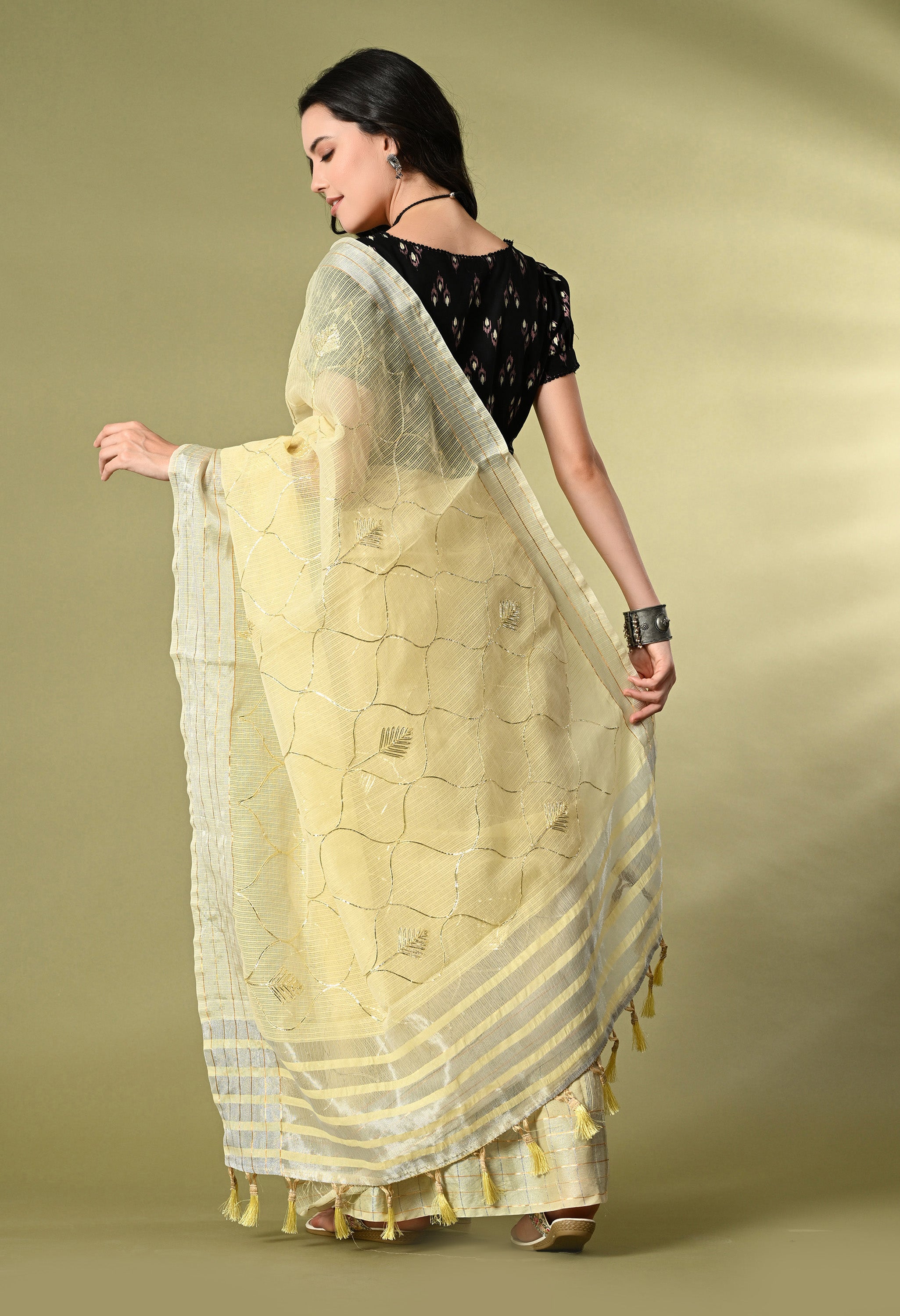 Pastel Yellow Gotta Patti Cotton Saree