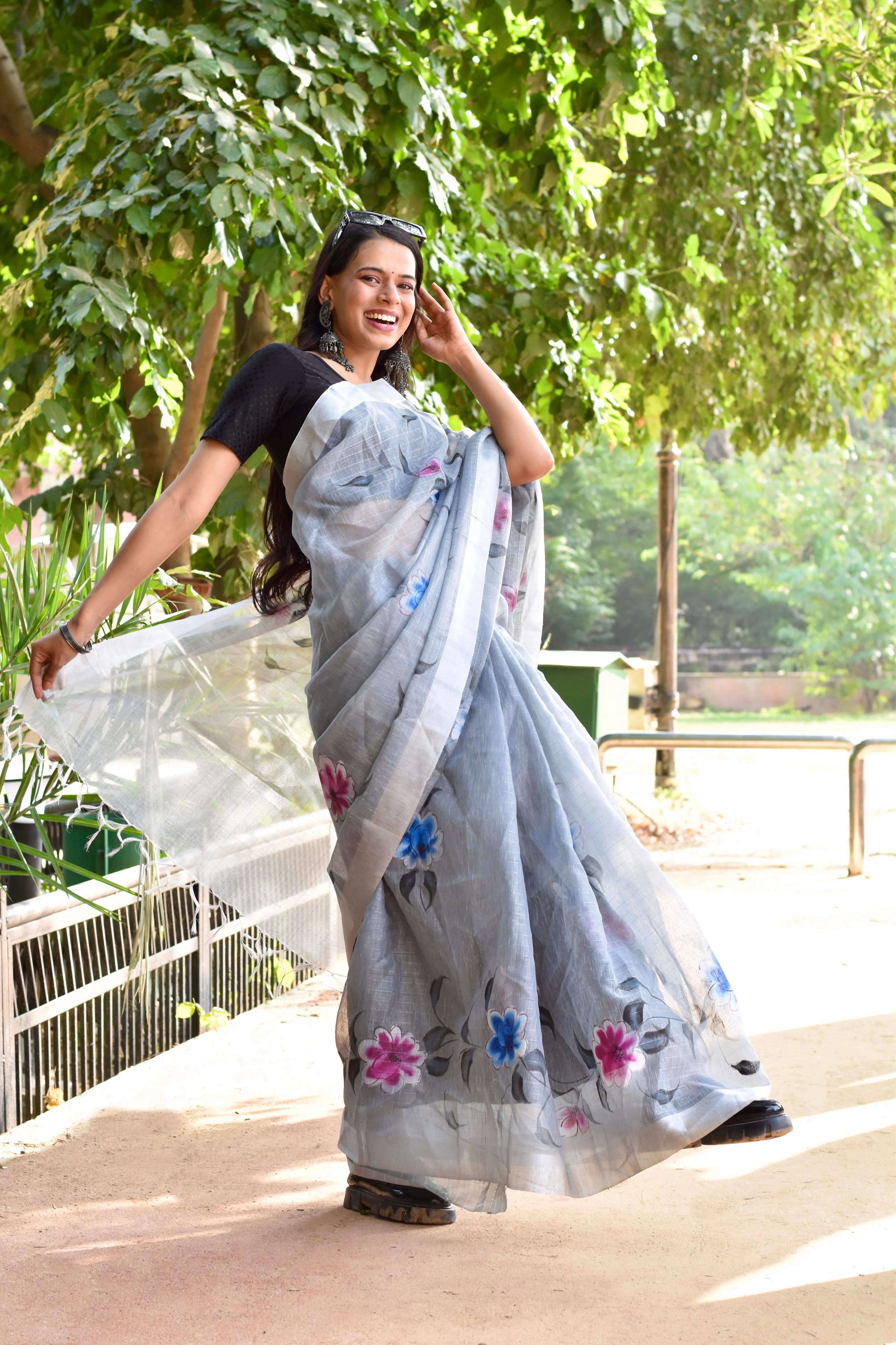 Grey Linen Tissue Saree with Hand Paint Work