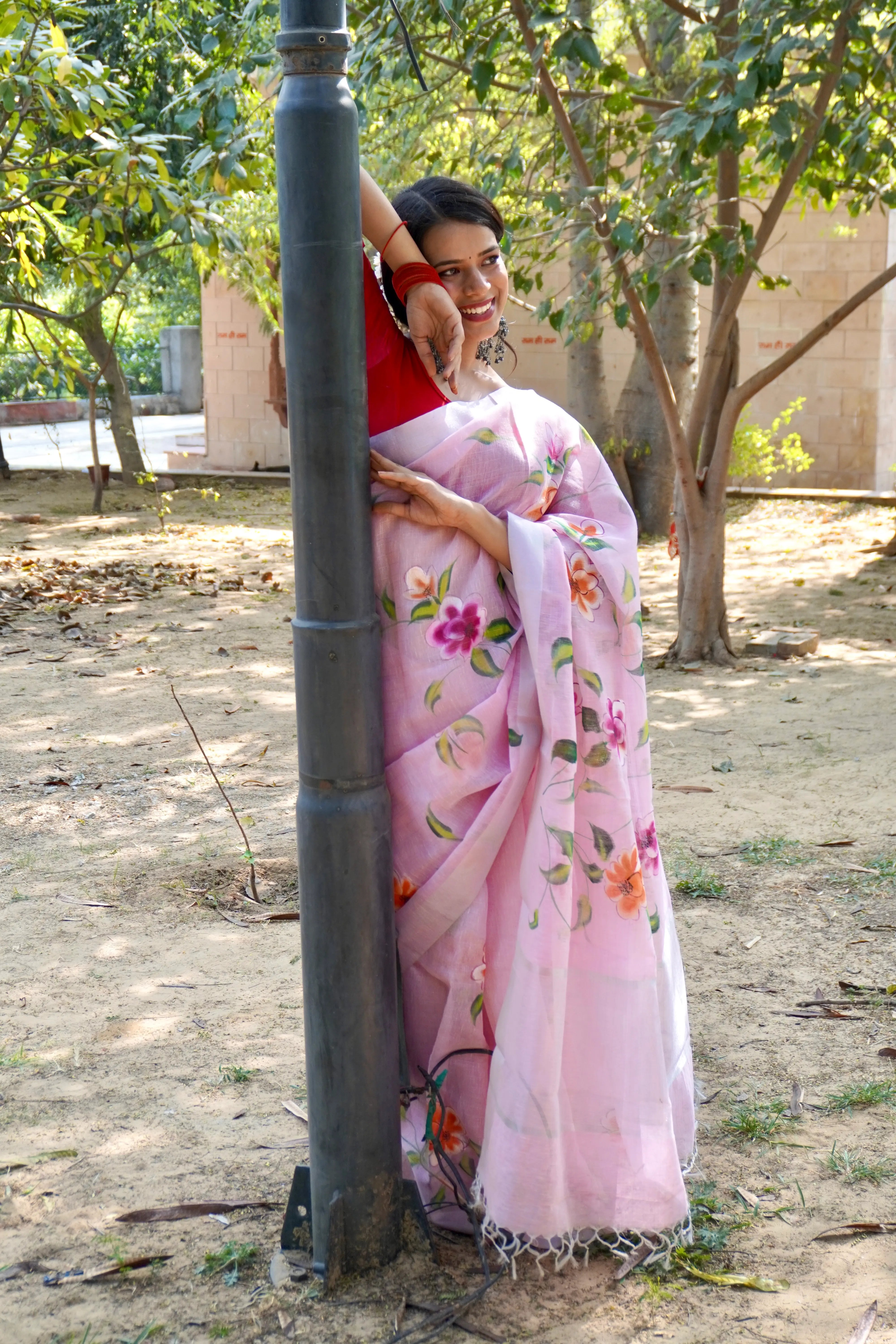 Pink Linen Tissue Saree with Hand Paint Work