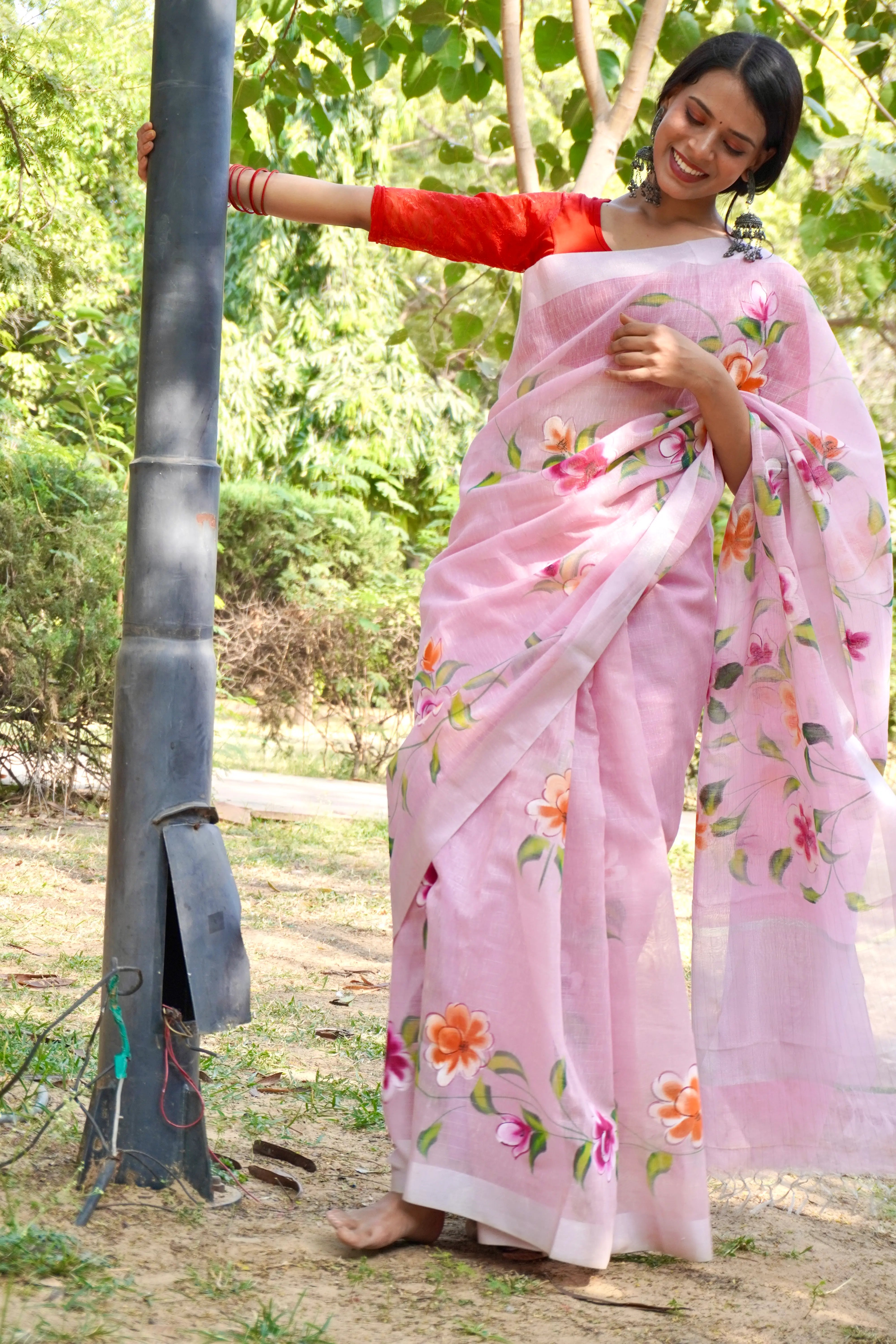 Pink Linen Tissue Saree with Hand Paint Work